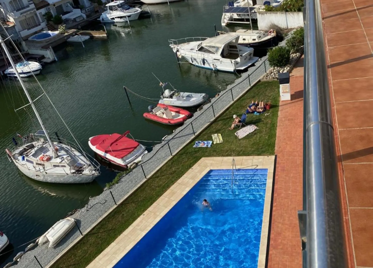 Apartment Vue Panoramique Sur La Mediterrannee, Appartement Sur Canal & Proche Plage Roses Spain